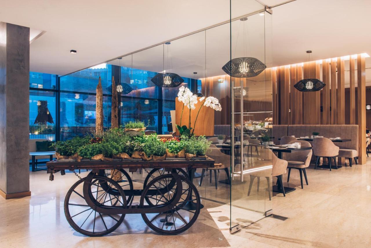 Iberostar Selection Lisboa Hotel Екстериор снимка The restaurant