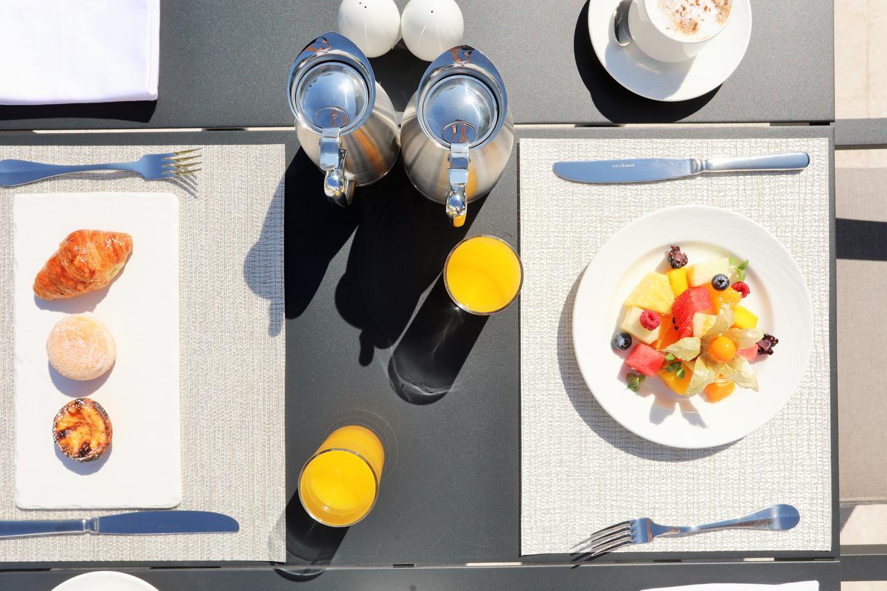 Iberostar Selection Lisboa Hotel Екстериор снимка A place setting