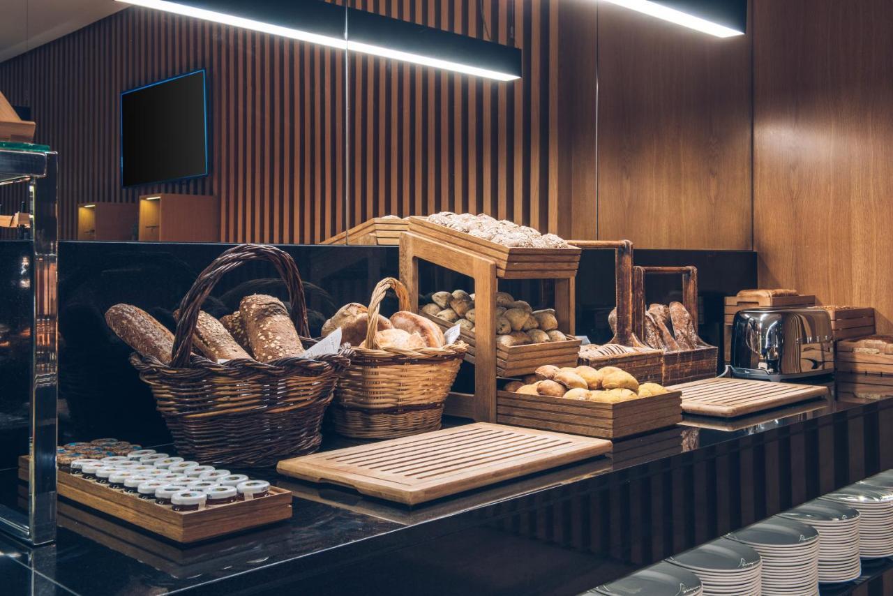 Iberostar Selection Lisboa Hotel Екстериор снимка Bread station