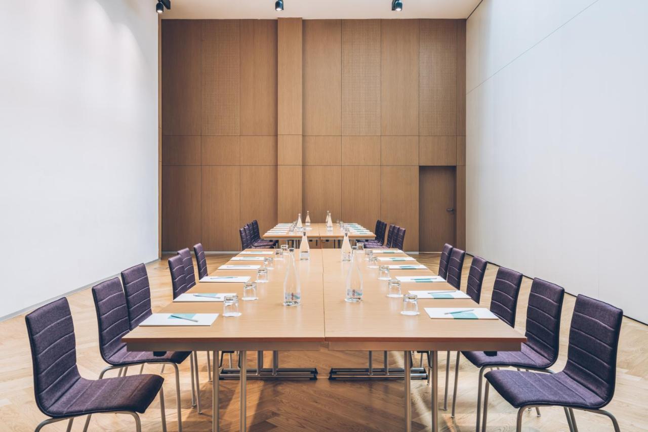 Iberostar Selection Lisboa Hotel Екстериор снимка The boardroom